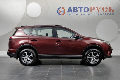 RAV4